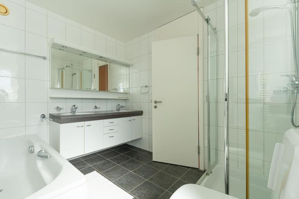 Lakeside-Apartment-1 Grand Appartement Familial Avec Terrasses Et Vue Panoramique Βεβέ Εξωτερικό φωτογραφία